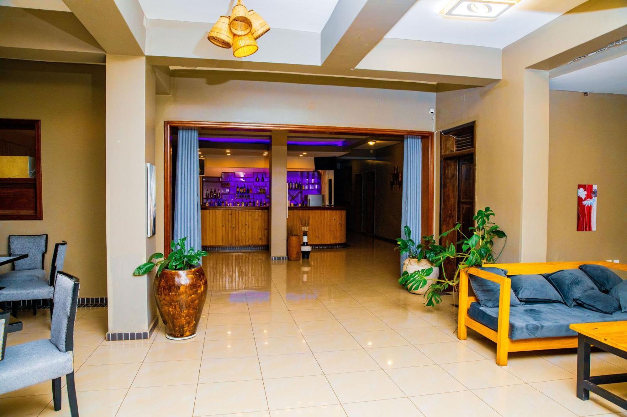 Kivu Hilltop View Resort Gisenyi Extérieur photo